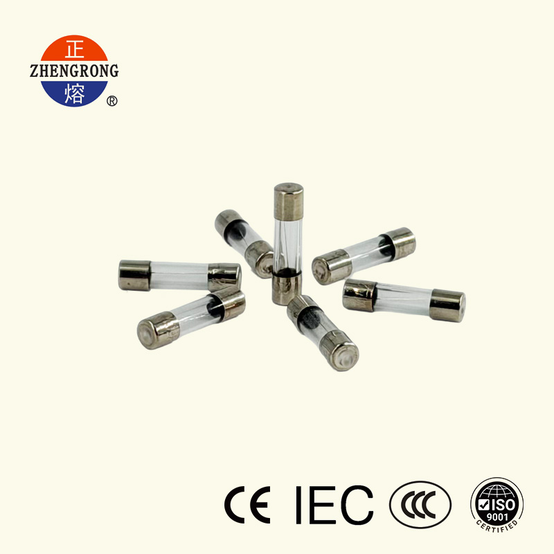 Lasiputkisulakkeet 5x20mm nopeavaikutteiset/viive 32mA-20A 250V 125V korkealaatuinen sulakelinkki