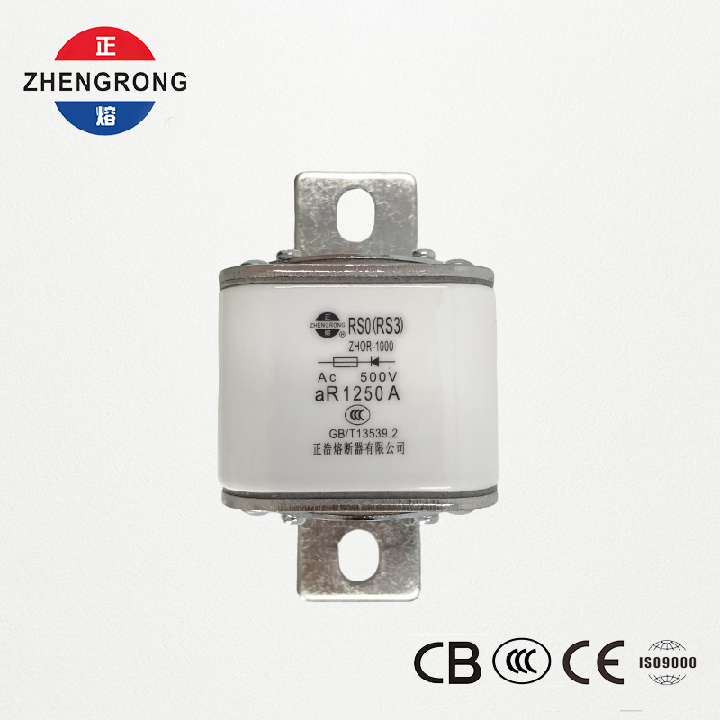 RS0 RS3 1250A 500V aR nopeatoiminen sulake